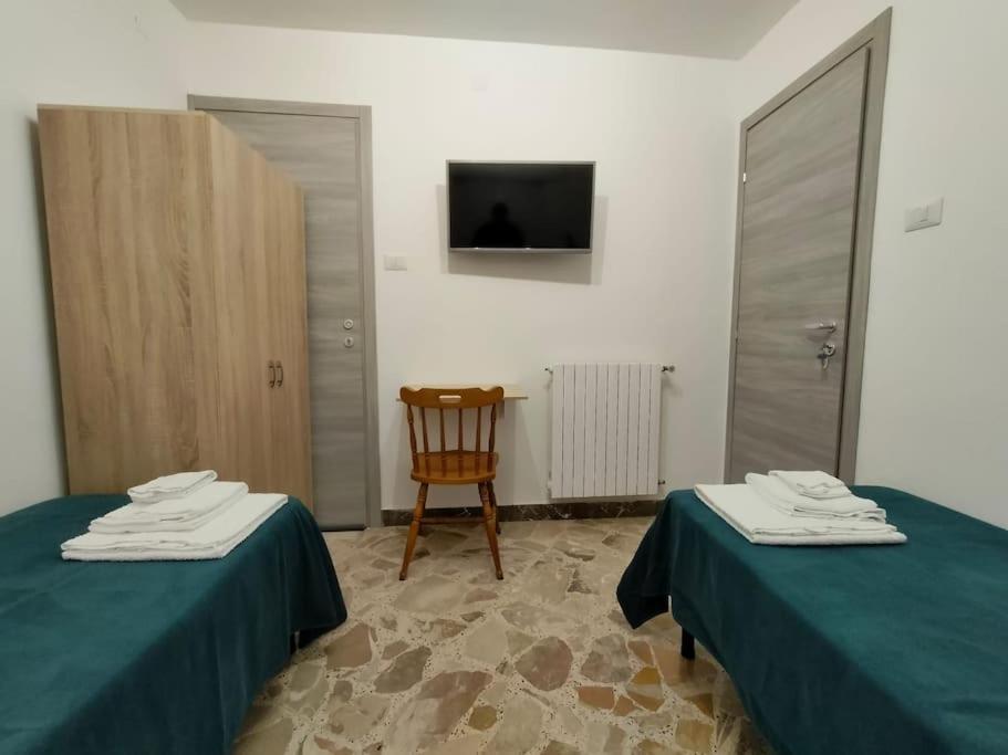 La Terrazza Sui Nebrodi Appartement Mistretta Buitenkant foto